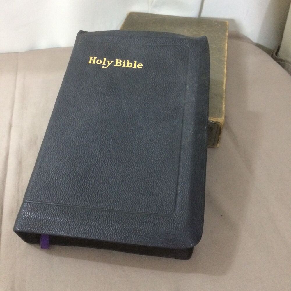 1933 Holy Bible Special Illustrated No 120 Leather John C Winston w Box